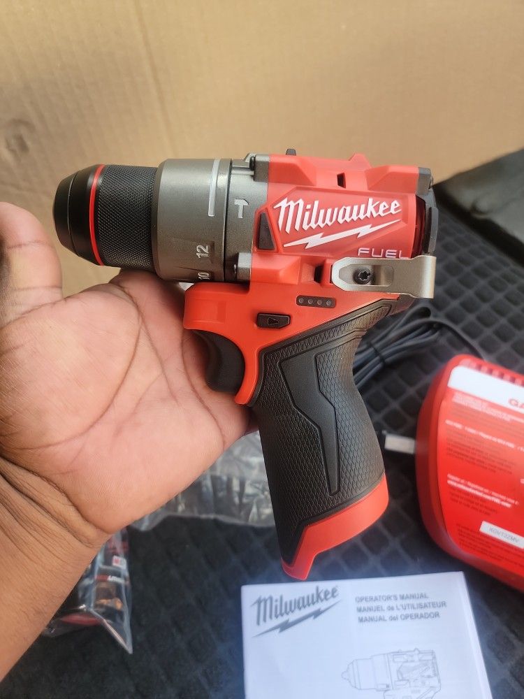 MILWAUKEE M12 FUEL 12V LITHIUM-ION BRUSHLESS CORDLESS 1/2-IN HAMMER DRILL 2.0 AH BATTERY AND CHARGER INCLUDED