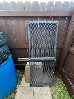 Trailer hitch deck