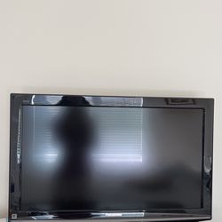 Panasonic Viera TV for Sale - 32” - TC-L32S1