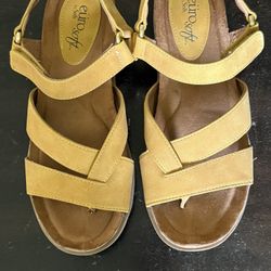 Women’s” Euro Soft” Sandals - Size 8