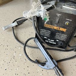 Arc Welder 70 Amp W/ Kit +++