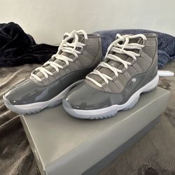 Jordan’s Cool Grey 11