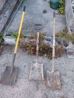 3 Shovels/Spades