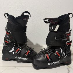 Atomic Hawx Prime 90 ski size 9 boots