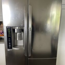 LG Refrigerator 
