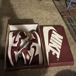 Air Jordan 1 Retro High OG ‘Artisnal Red