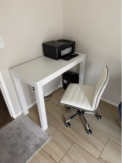 White desk and chair