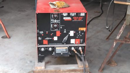 Lincoln  DC-250 Idealarc  Welder Stick/tig