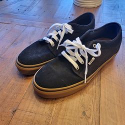 NEW Vans Skate Chukka Low - M10.5