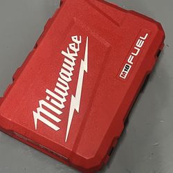 Milwaukee Drill Set Box Only