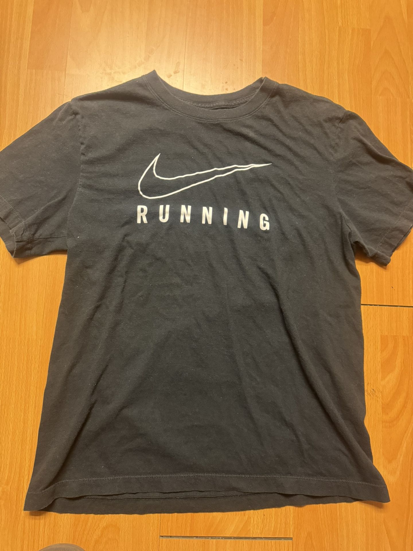 NIKE TEE SHIRT