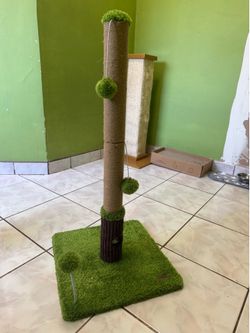 Green Fuzzy Cat Scratching Post 33” Tall