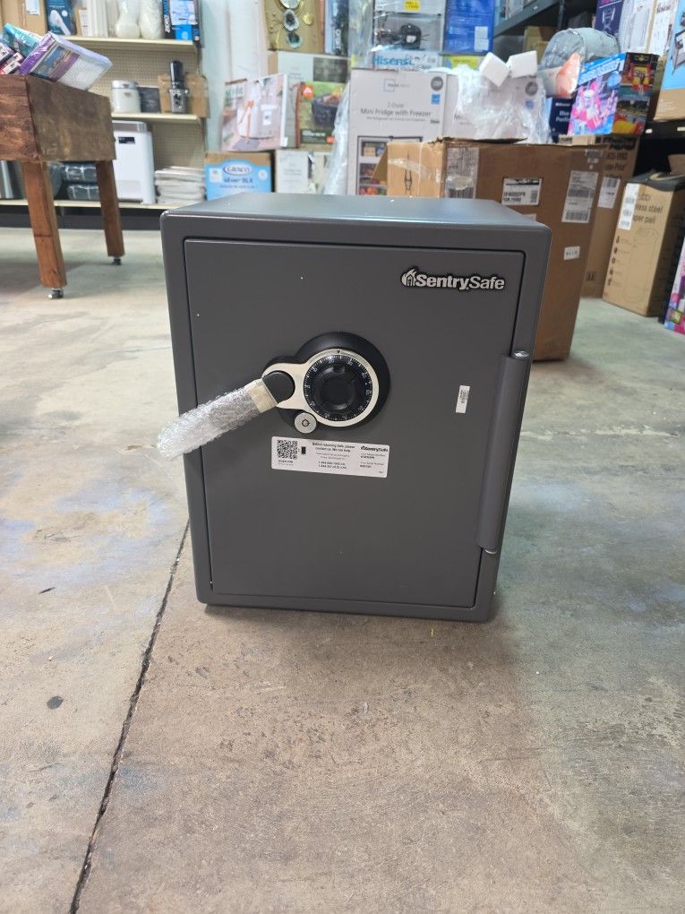 SentrySafe - Dial Lock- 2.0 Cu Ft- Fire And Water Resistant 