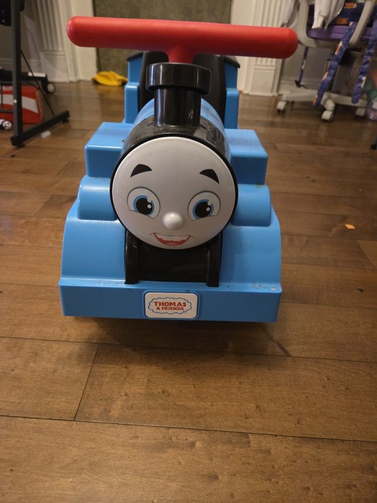 Thomas & Friends Ride-On Train + Tracks – Like New