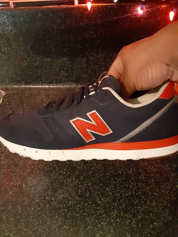 New Balance mens 10 Good Condition