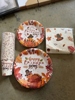 120pcs Turkey Thanksgiving Party Supllies Autumn Friendsgiving Disposable Tableware Turkey Paper Plates, Napkins, Cups, Cutlery for Fall Thanksgiving