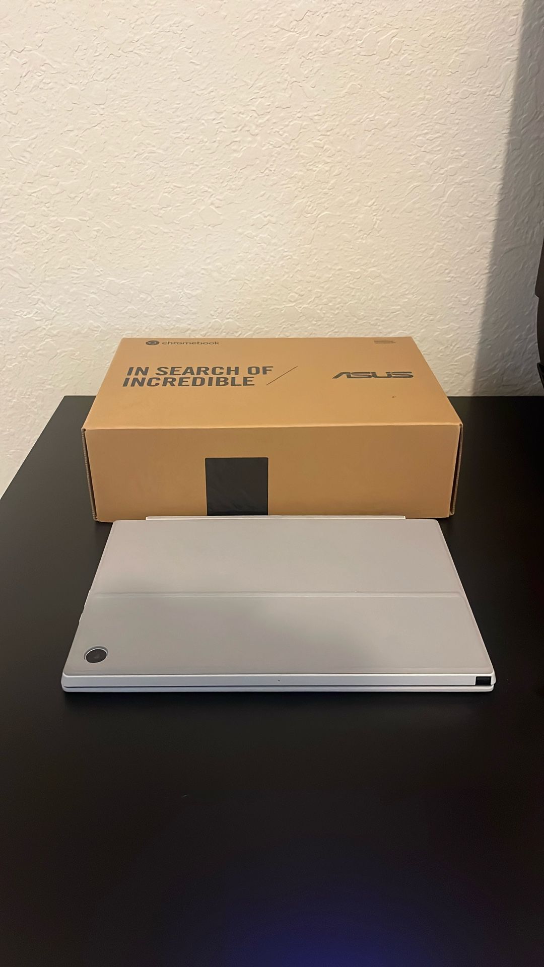ASUS Chromebook Detachable CM3001 10.5" Laptop