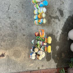 FREE CAN FOOD