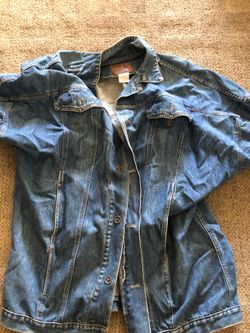 Women’s jean jacket Xl