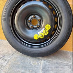 MERCEDES GLS TIRE SPARE