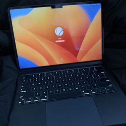 Macbook air 2024 13 inch 256GB