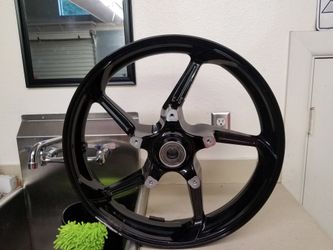 19 inch Black cvo front rim