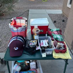 Yard Sale Amazing Items Good Deals Come On Down Check Us Out Follow The Signs 79th And Lowkerbuckeye 