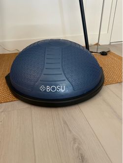 BOSU balance ball