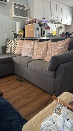 Pull out bed