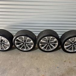 OEM Cadillac CTS - V Staggered Wheels with Continental Extreme Contact Tires 