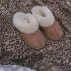 UGG Coquette slippers