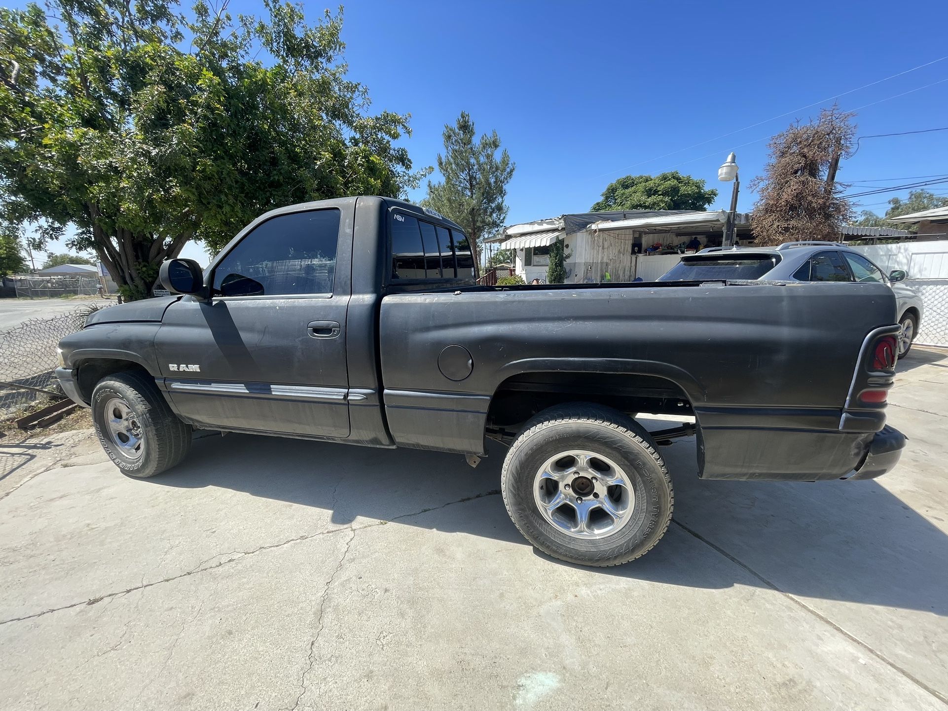 2000 Dodge Ram 1500