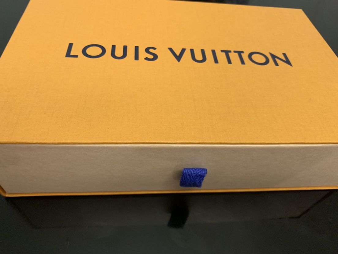 LouisVuitton