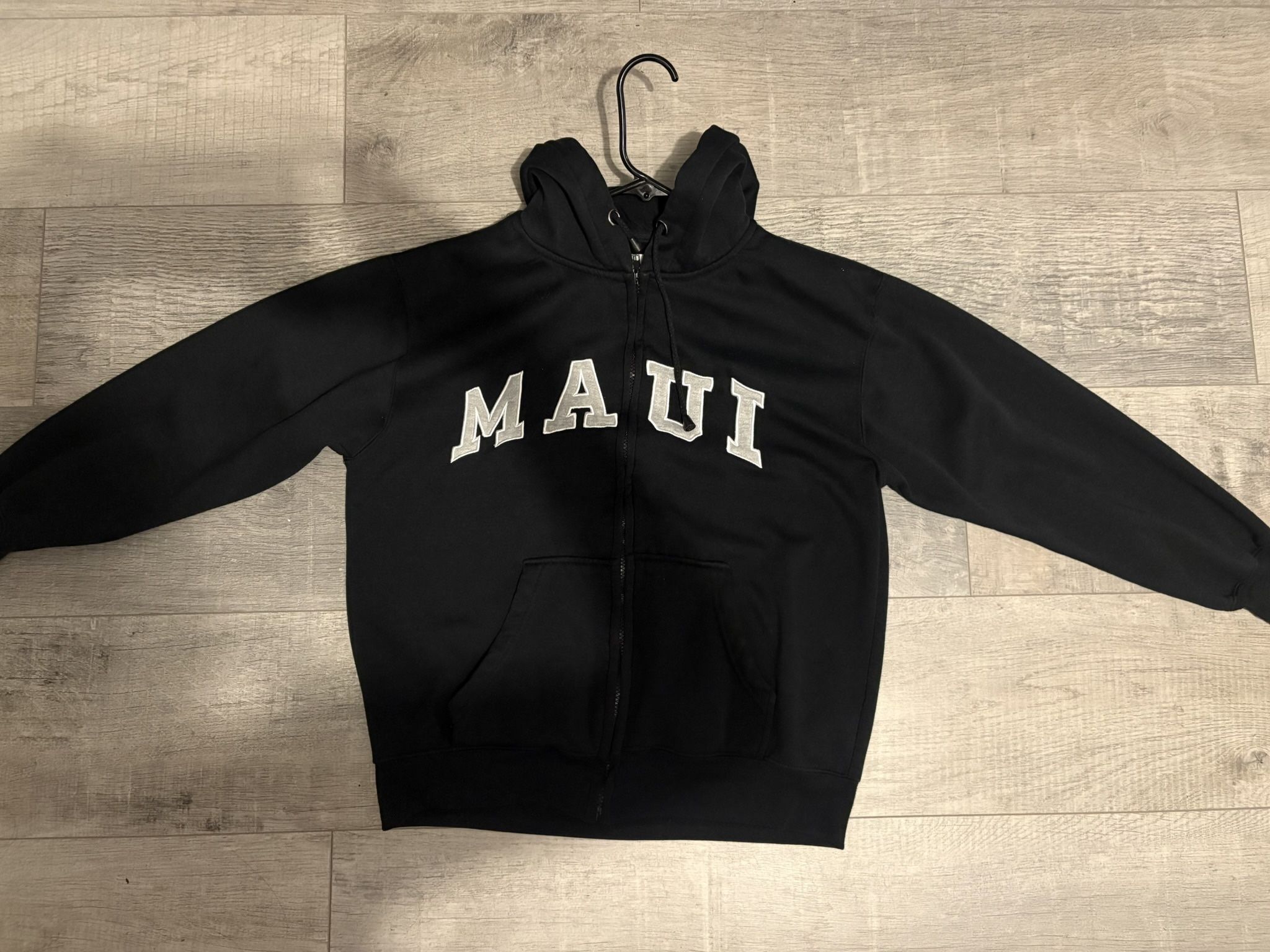 sweater Zip Up Hoodie - Maui Logo Design Black