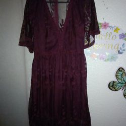Burgundy Cocktjail Dress With Lace Accents