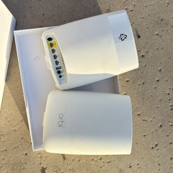 ORBI Mesh System - Router + 1 Satellite RBR50+RBS50