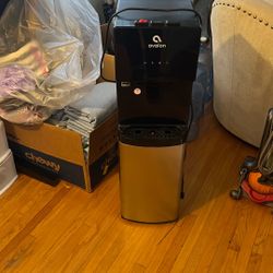 Avalon Water Dispenser 