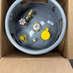 Forklift Propane Tank 33.5 Lbs