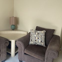 Sofa And Loveseat With Pillows (Rooms To Go)