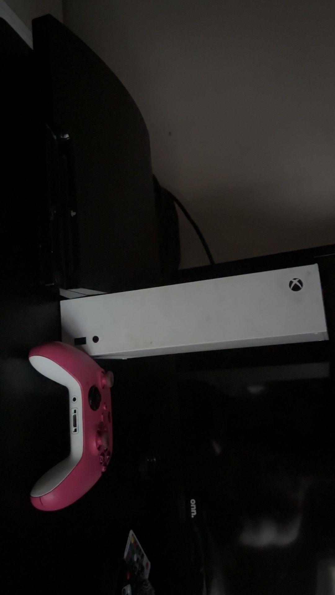 Xbox Series S And PS3