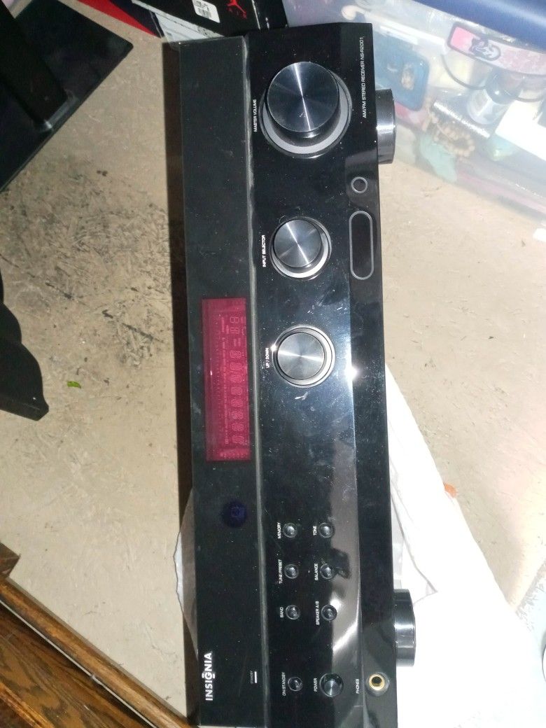 Stereo And Bose Speakers