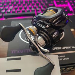 Lews Baitcaster Tournament MB Reel