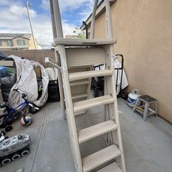 Safety above ground pool ladder
