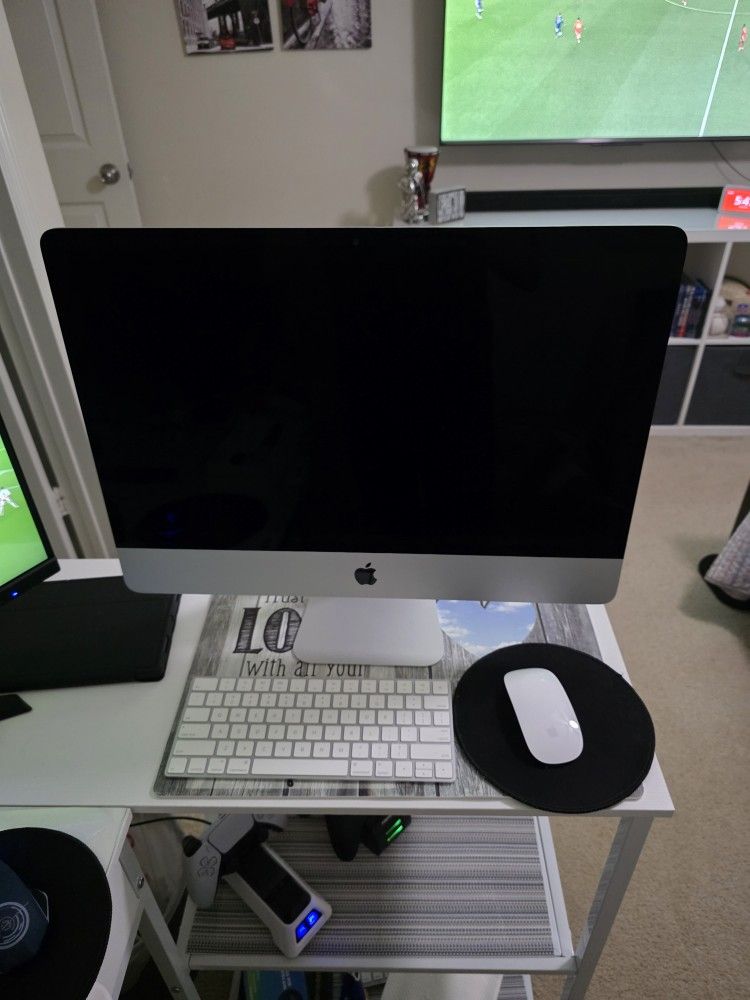 iMac Computer 21.5 inches, 1TB storage, with keyboard and mouse included