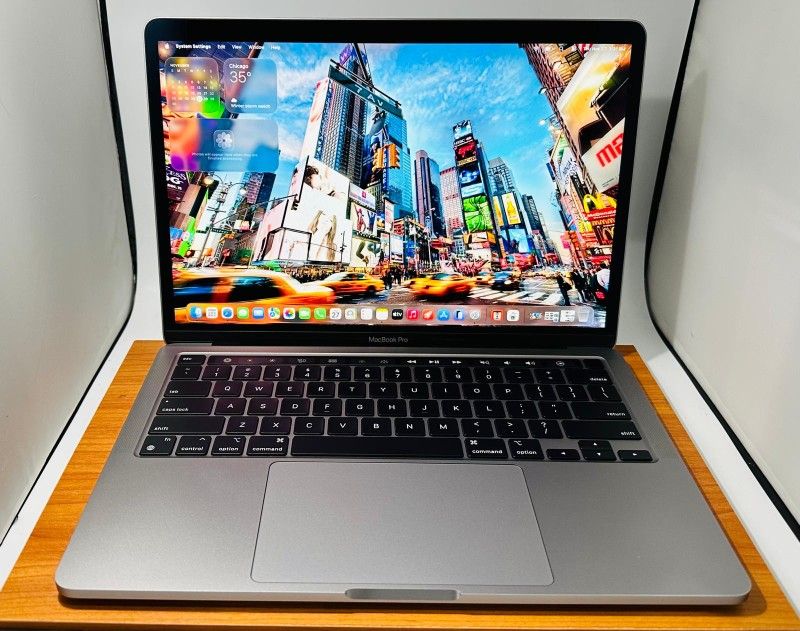 Apple MacBook Pro 13” 2020 TouchBar M1 16GB 256GB Fully Functional