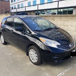 2015 Nissan Versa Note S hatchback