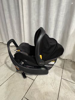 Chicco KeyFit Max Carseat