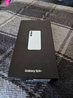 SAMSUNG S 24 PLUS