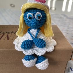 Hand Made Crochet Pitufina