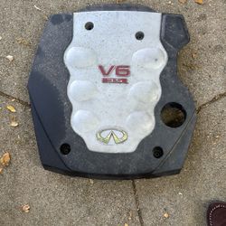 INFINITI G35 ENGINE COVER
